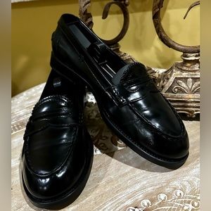 EUC Tod’s “Classic Penny Loafer Style” Platform Black Patent Leather. Size 39